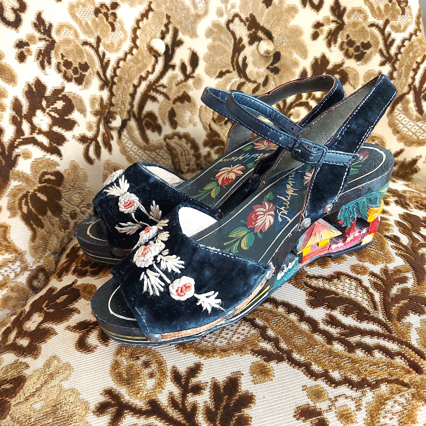 1940's hand painted Carved Wooden Shoes