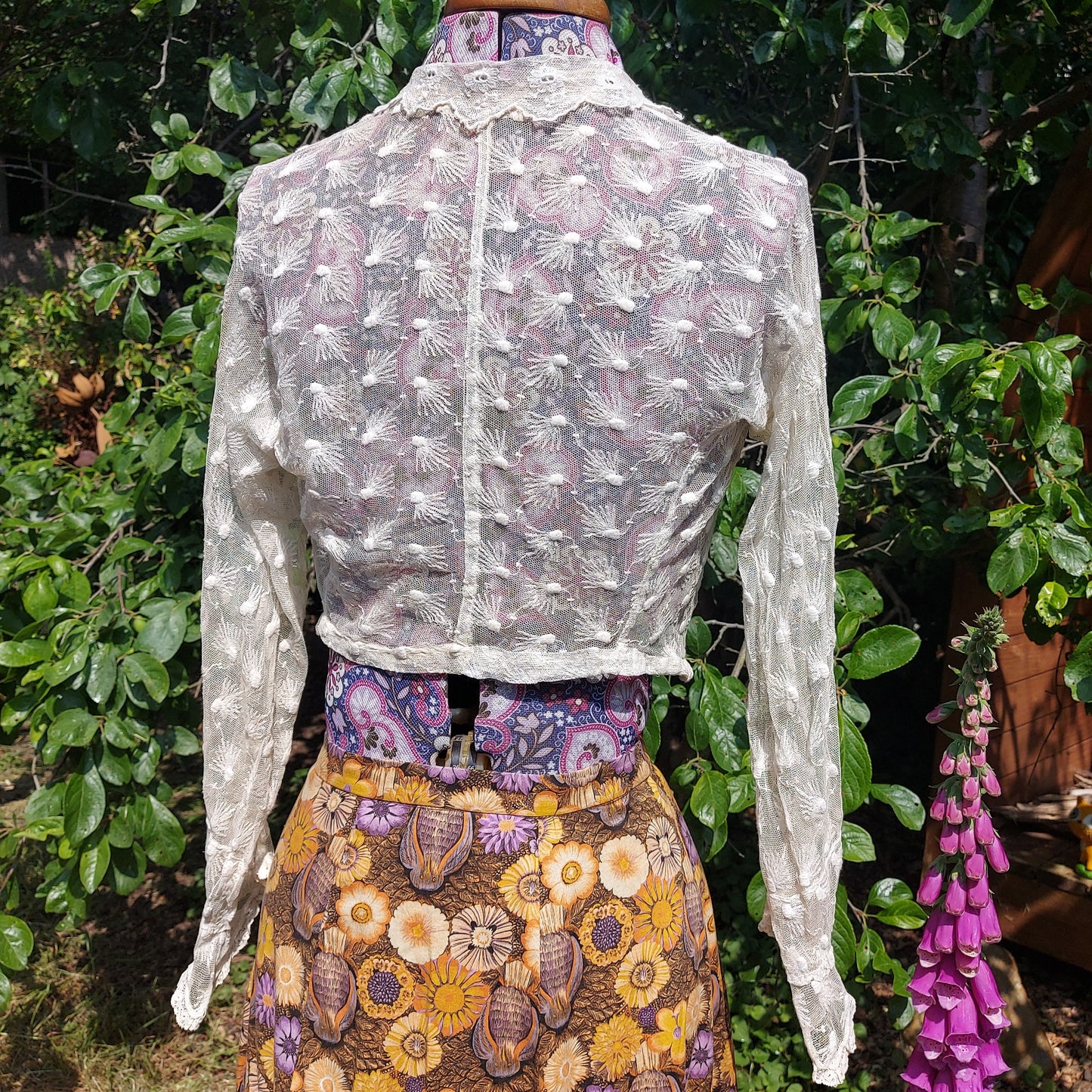 C1900 Antique Lace Tie Top