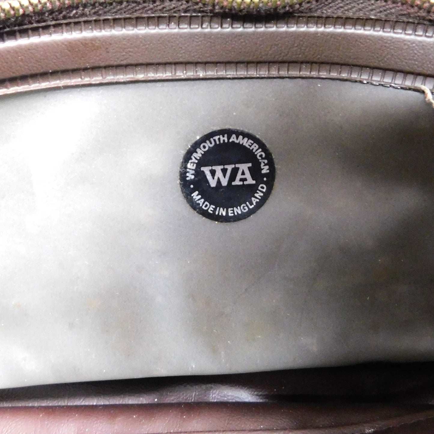 Classic 1970's Wyemouth American Carpet Bag