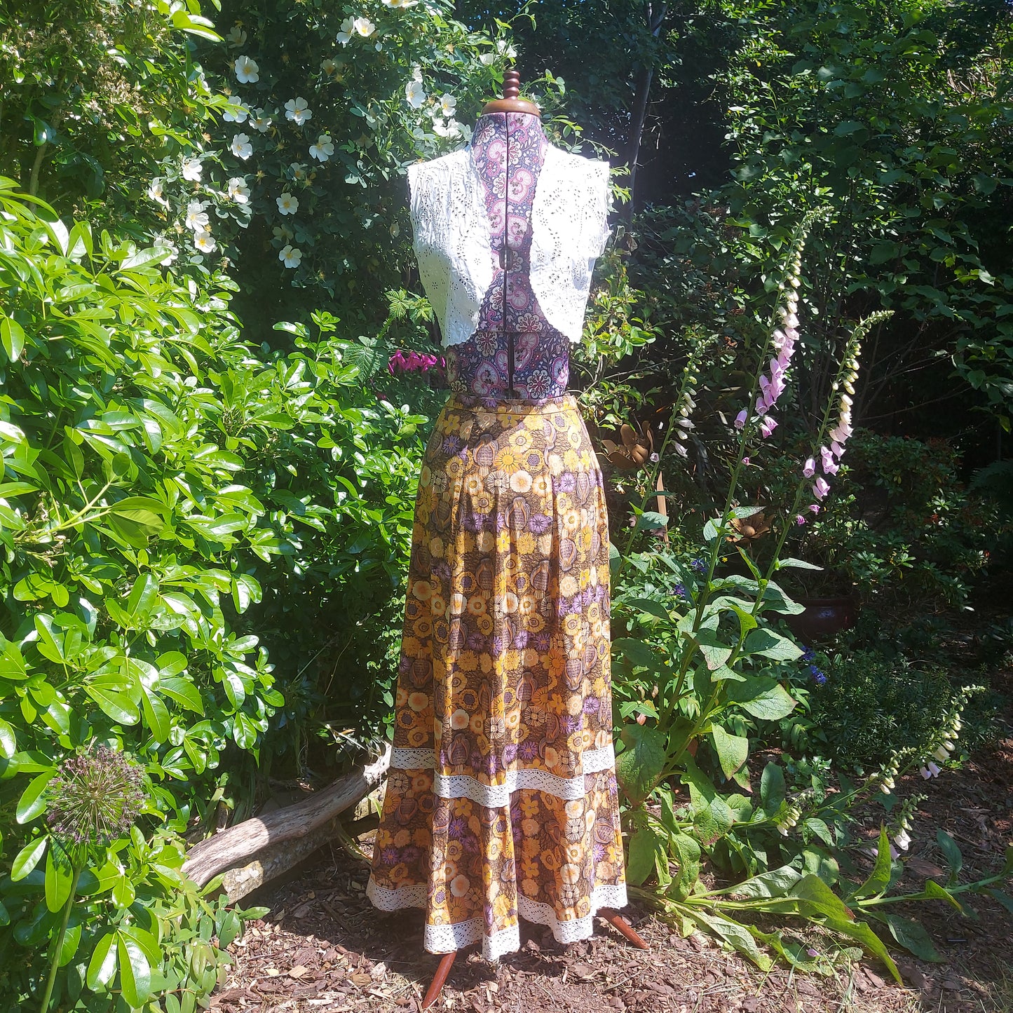 Sweet Bertha C1912 Broidarie Anglaise waistcoat