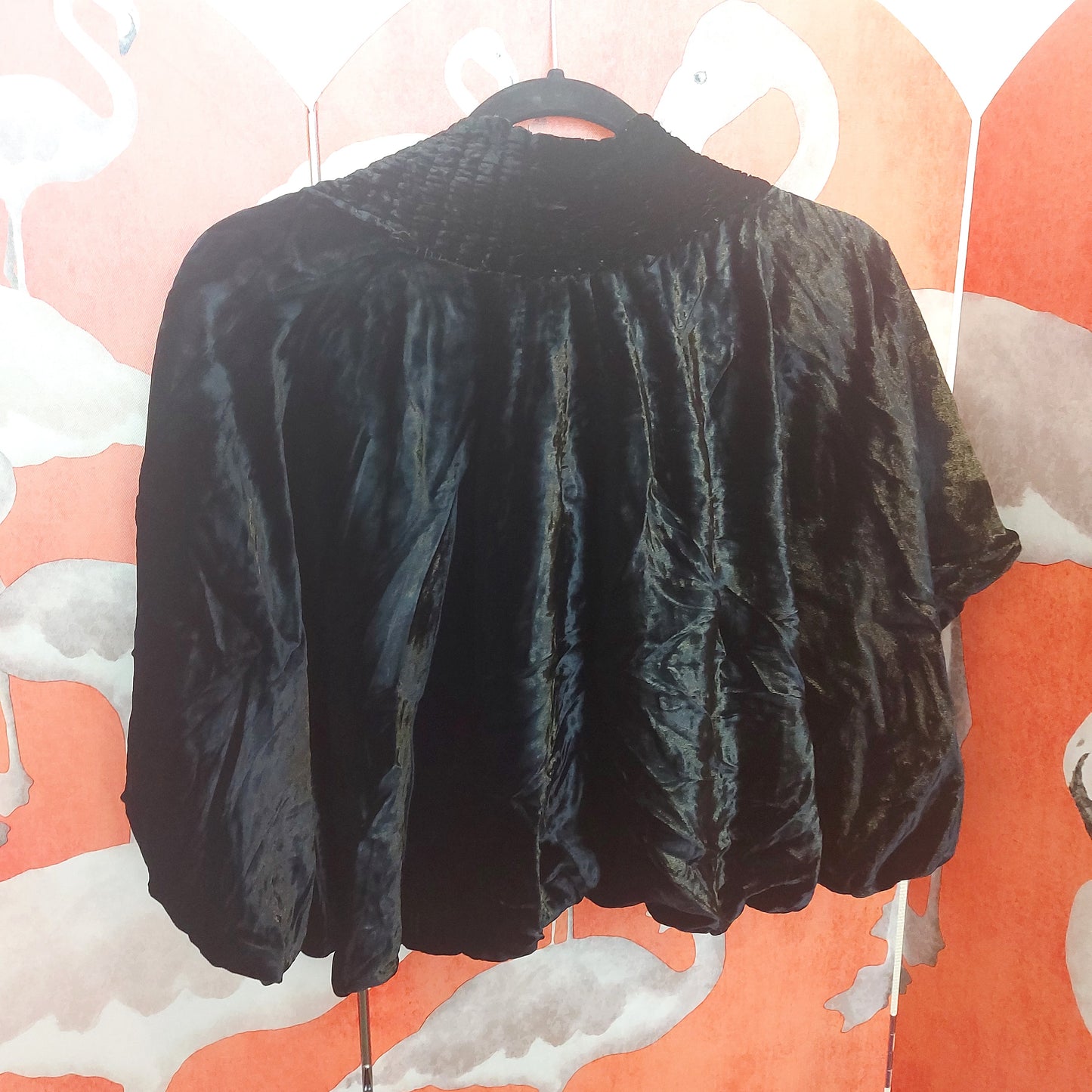 1920's Glamour Puss Velvet Capelet