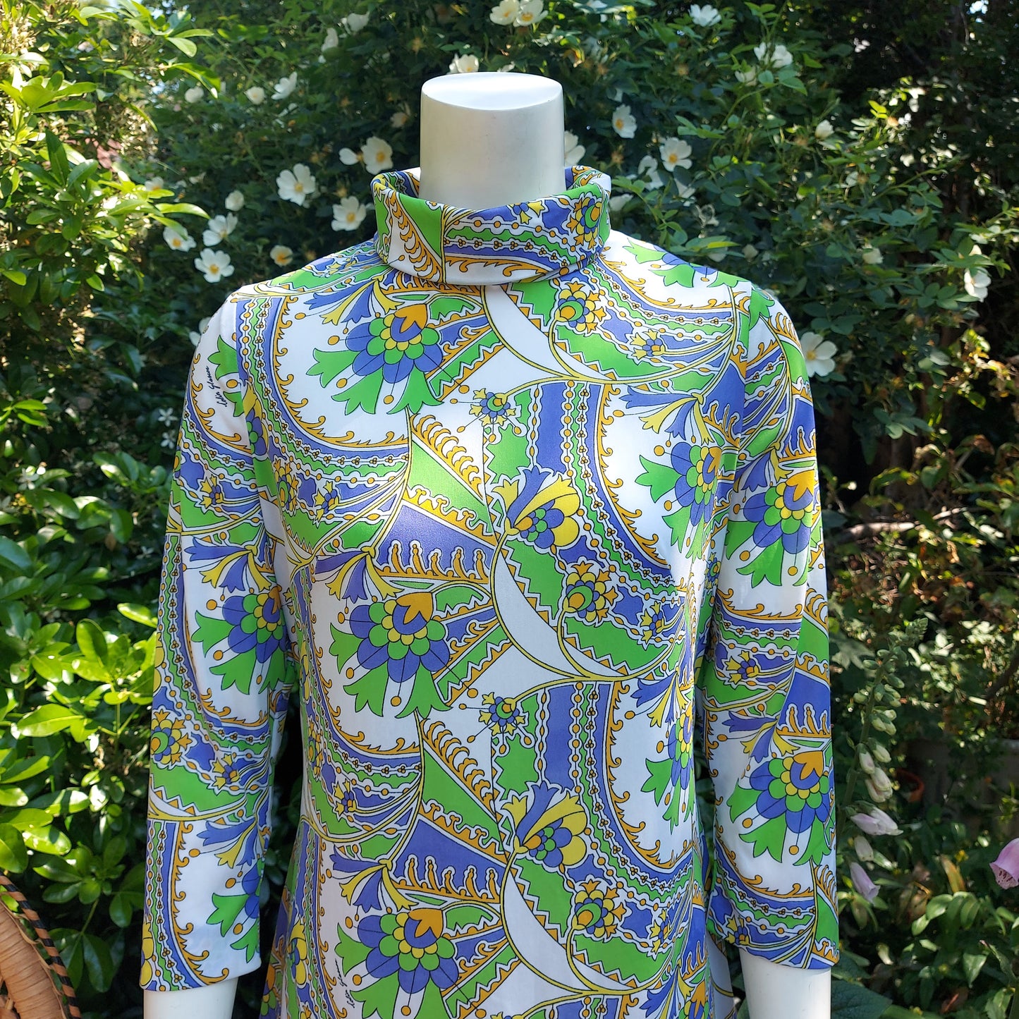 Mod's a go go! Psych dress