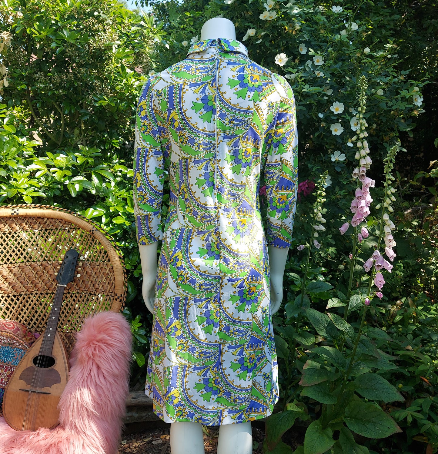 Mod's a go go! Psych dress