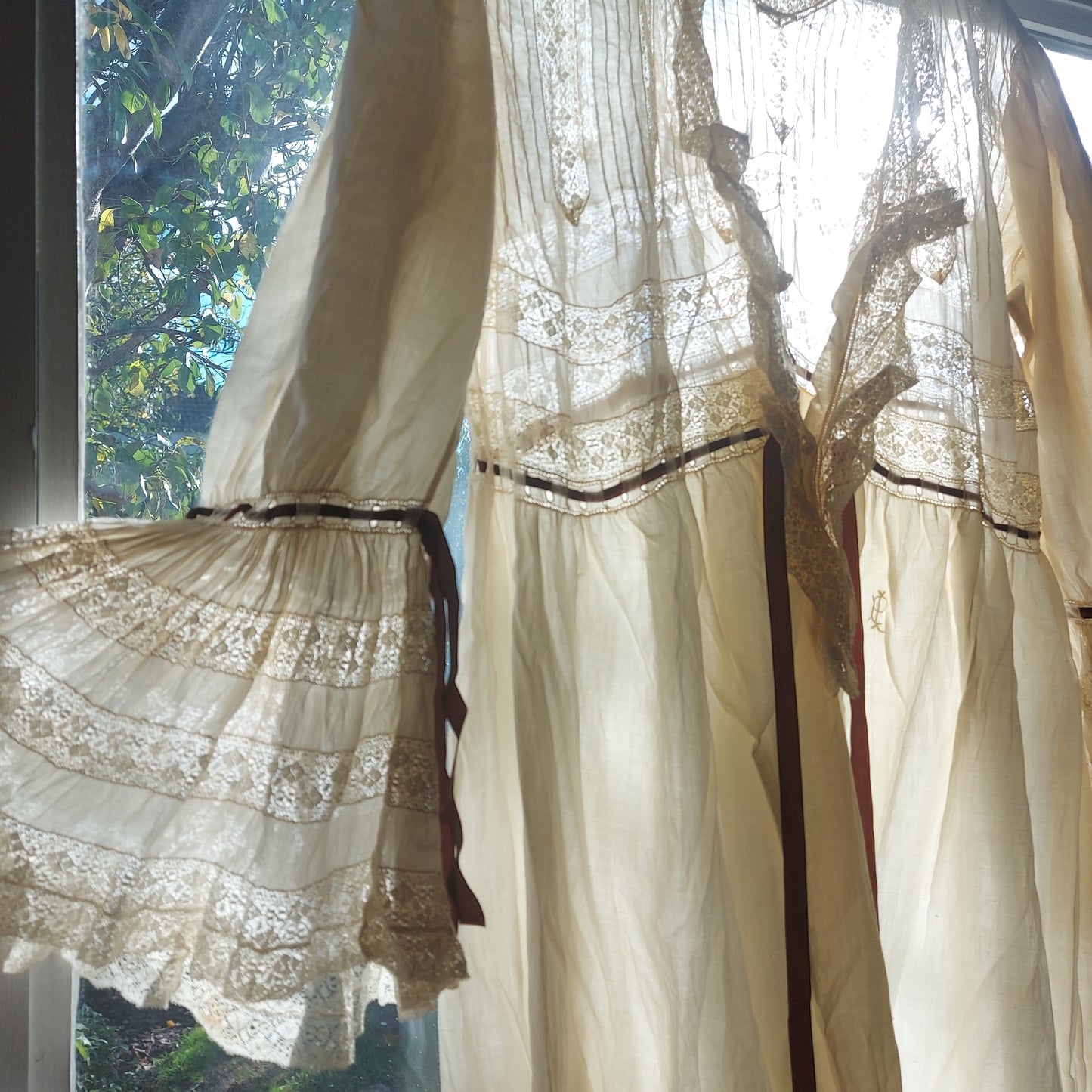 French Edwardian Antique Lace Trim Nightdress/Prairie Dress