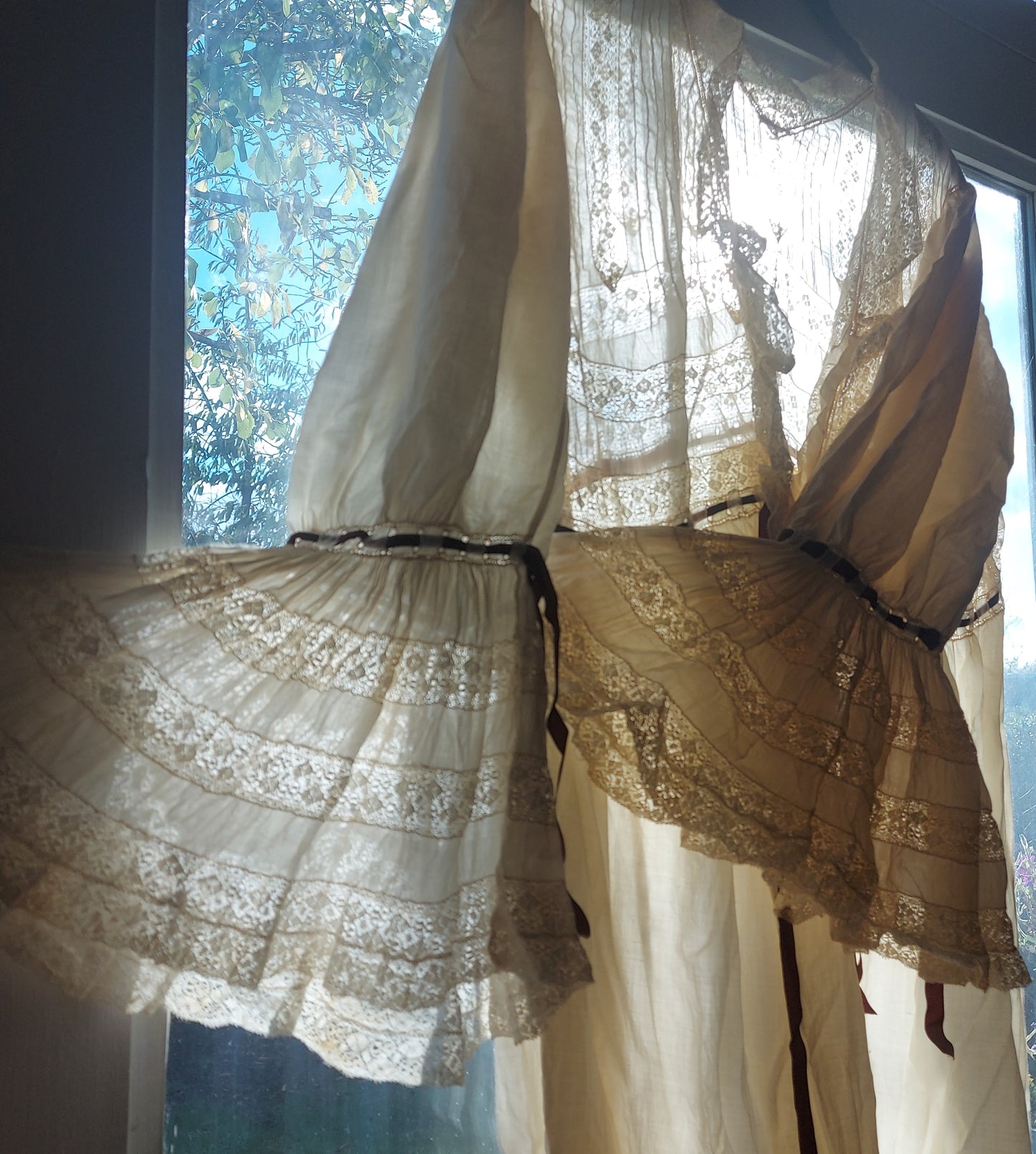 French Edwardian Antique Lace Trim Nightdress/Prairie Dress